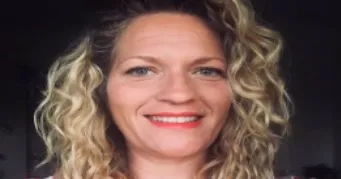 sabrina pet sitter à IVRY SUR SEINE 94200