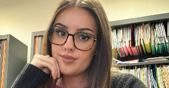 cassandra pet sitter à LE PERRAY EN YVELINES 78610