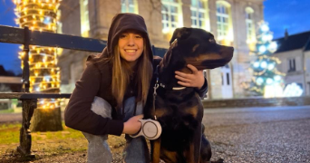 camille pet sitter à AVILLY ST LEONARD 60300_1