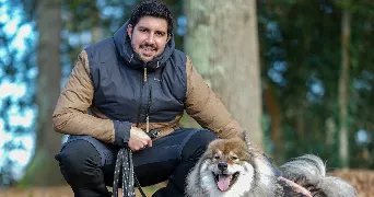 valentin pet sitter à AVRILLE 49240