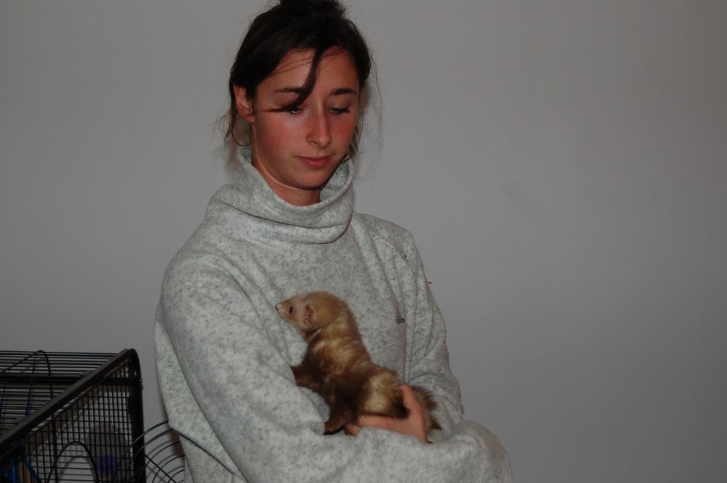 Julie pet sitter à Broût-Vernet 03110_3