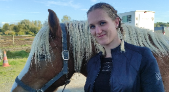 cécile pet sitter à ST MARTIN LA PALLU 86380_0