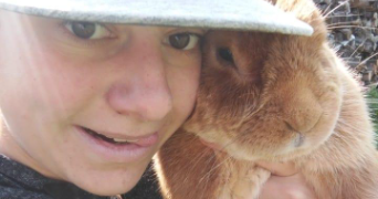 caroline pet sitter à ECOMMOY 72220_0