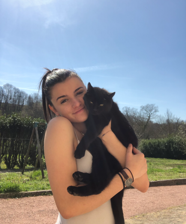 Laure pet sitter à HURIGNY 71870