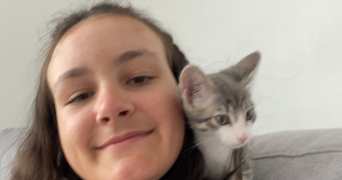 alexane pet sitter à BEAUVALLON 69700_3