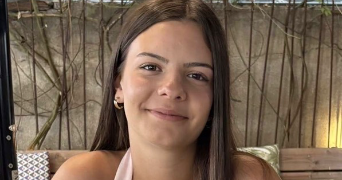 agathe pet sitter à MAZIERES EN MAUGES 49280_0