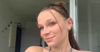 chloe pet sitter à NANTES 44300