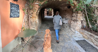 faustine pet sitter à VALLABRIX 30700_2