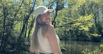 ines pet sitter à TARCIENNE 5651