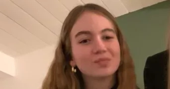 clemence pet sitter à ST BENOIT 86280