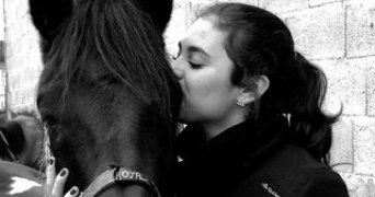 Laurine pet sitter à COUTRAS 33230_1