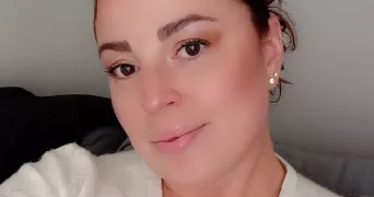 florine pet sitter à NIMES 30900