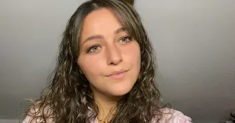 emeline pet sitter à MARETZ 59238