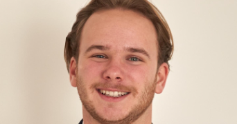 oliver pet sitter à LILLE 59000_0