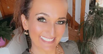 valerie pet sitter à MAGNY LE HONGRE 77700