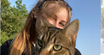 lara pet sitter à BIHOREL 76420