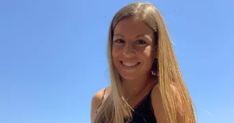 anais pet sitter à COUDOUX 13111