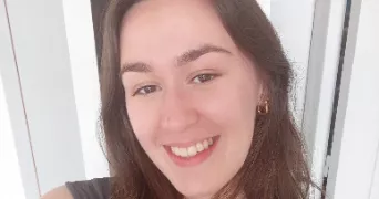 olivia pet sitter à ANGERS 49000