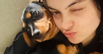 victoire pet sitter à TASSIN LA DEMI LUNE 69160