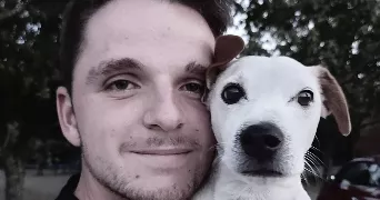 nans pet sitter à SOLERIEUX 26130