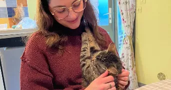 clara pet sitter à LYON 08 69008