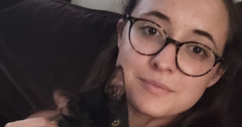 camille pet sitter à LE PUY STE REPARADE 13610_0