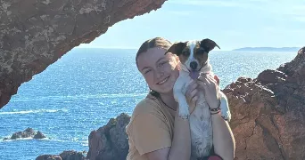 nina pet sitter à FREJUS 83600