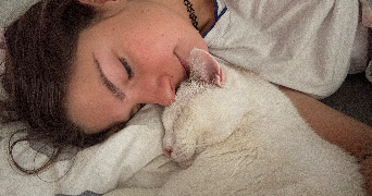 louise cat sitter à FONTAINE 38600_1