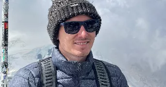maxime pet sitter à ESCOUTOUX 63300