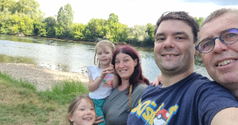 laura pet sitter à VERNOUILLET 78540_5