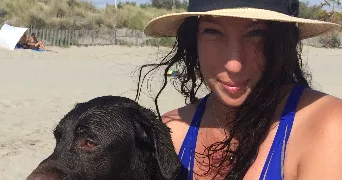 helene pet sitter à MARSEILLE 01 13001