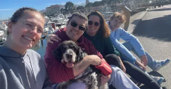 famille pet sitter à GUJAN MESTRAS 33470