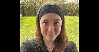 léane pet sitter à FONTAINE LE COMTE 86240