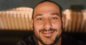 damien pet sitter à VIOLAY 42780_0
