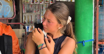 laurine pet sitter à BECON LES GRANITS 49370_3