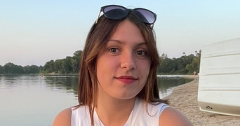 maëlys pet sitter à CHATEAUNEUF SUR LOIRE 45110_0