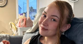 gwenola pet sitter à MAYENNE 53100