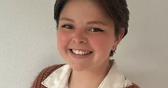 léa pet sitter à Lyon 69007