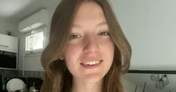 célia pet sitter à POMPIGNAC 33370