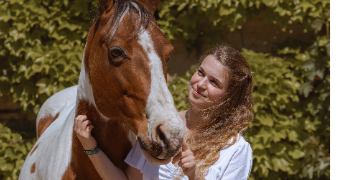 félicia pet sitter à ARNAS 69400_1