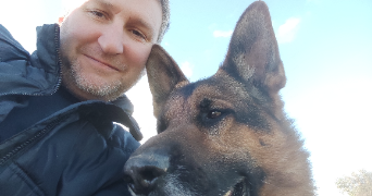 laurent pet sitter à LANGUEUX 22360_0