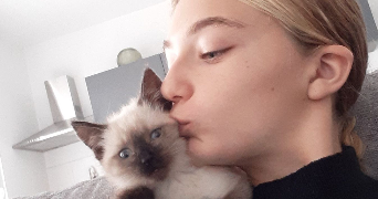 laurine pet sitter à ISTRES 13800_1
