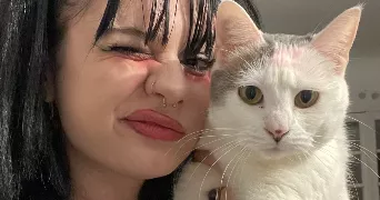 lydia pet sitter à BUSSY ST GEORGES 77600