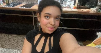 lili-rose pet sitter à PARIS 18 75018