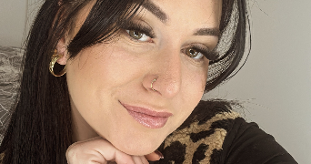 laura pet sitter à ST AUBIN LES ELBEUF 76410_0