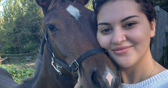 samantha pet sitter à STE SAVINE 10300_1