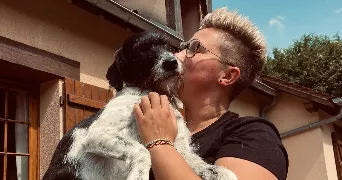 clara pet sitter à BELLINGHEM 62129