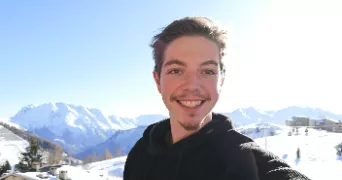 tom pet sitter à Lormont 33310