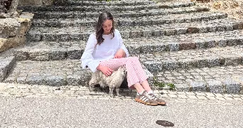 charlotte pet sitter à CLERMONT FERRAND 63000