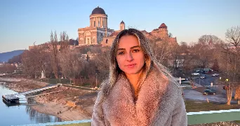 yvanna pet sitter à ORLEANS 45000